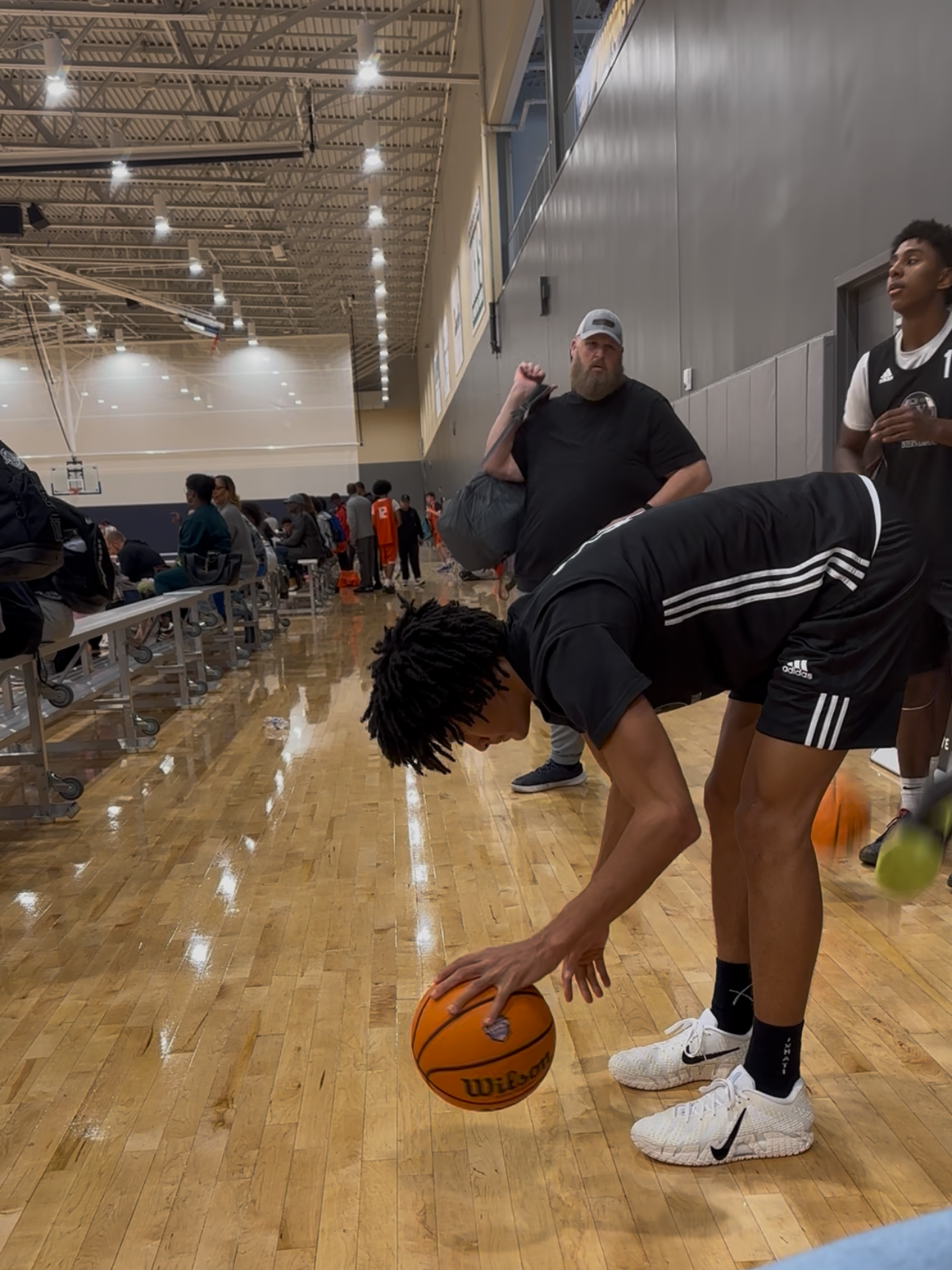 IX International Socks - Black/White & White/Red